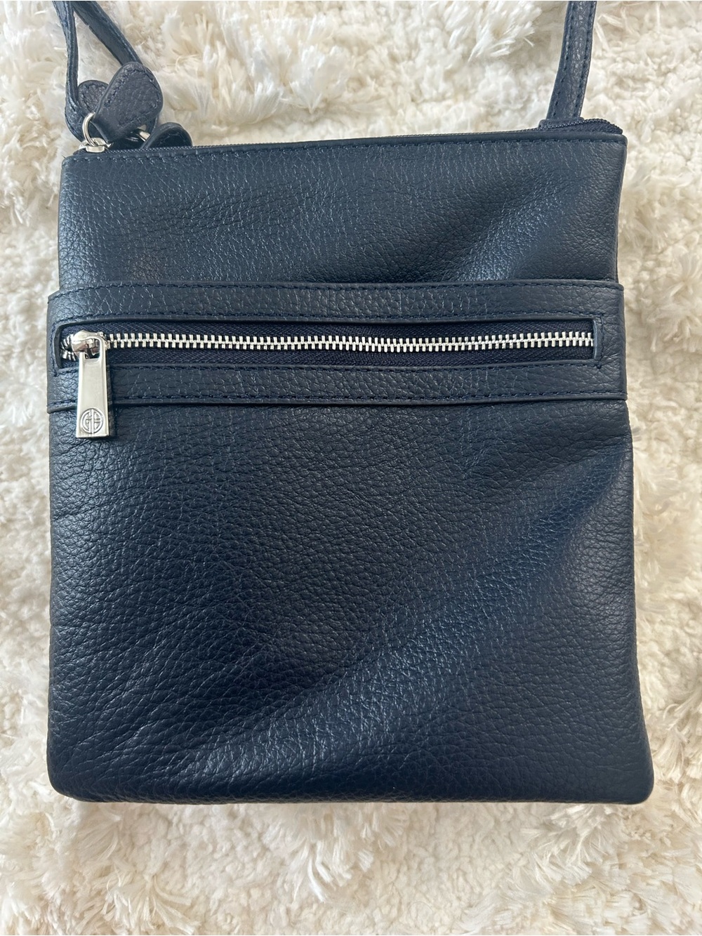 Giani Bernini Leather Navy Pebbled Crossbody Bag with Silver Zip